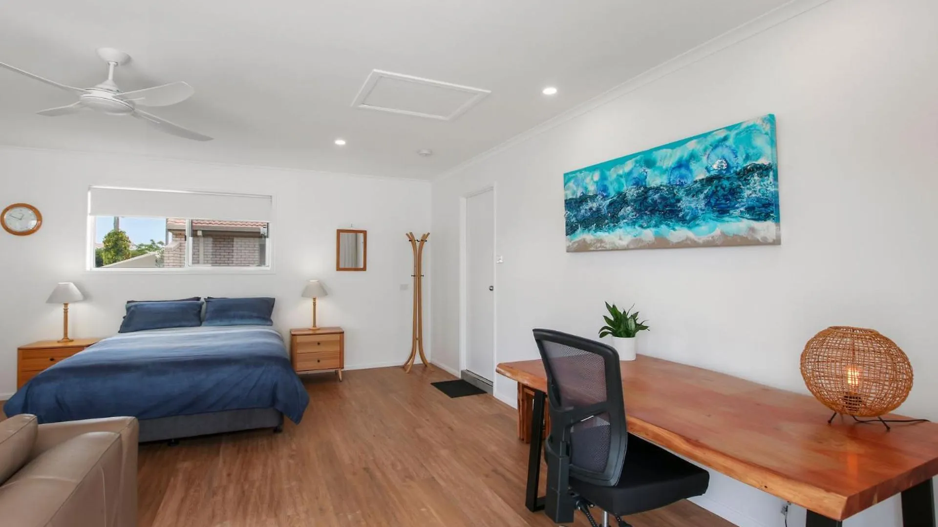 Lake House On Magellan 58 Ramsay Crescent Golden Beach 0*,  Austrália